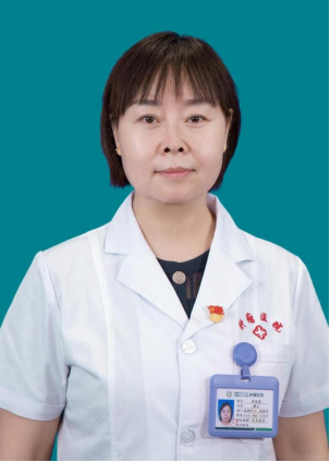 李新霞